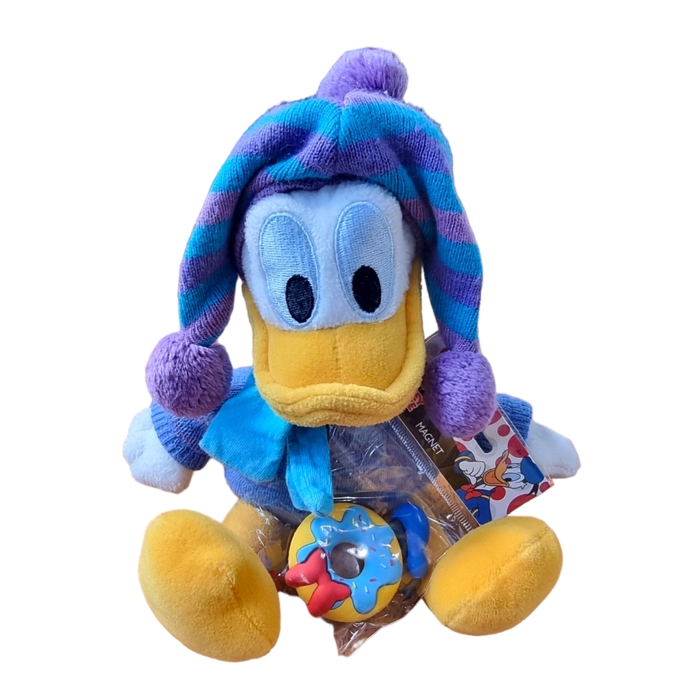Vtg Sweater Donald Duck Plushie Disney Store 10" & Bonus Donald Magnet